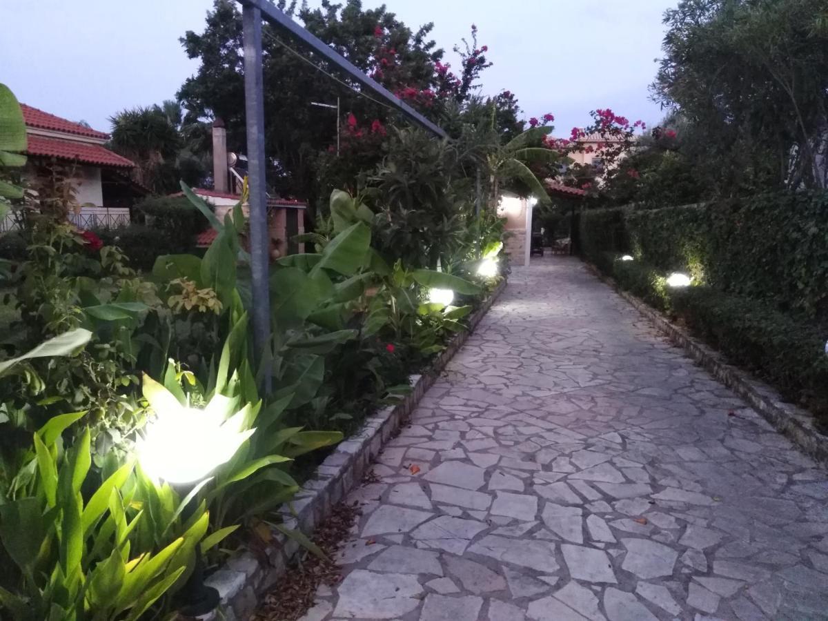 Golden Sea Villa Kalamata Extérieur photo